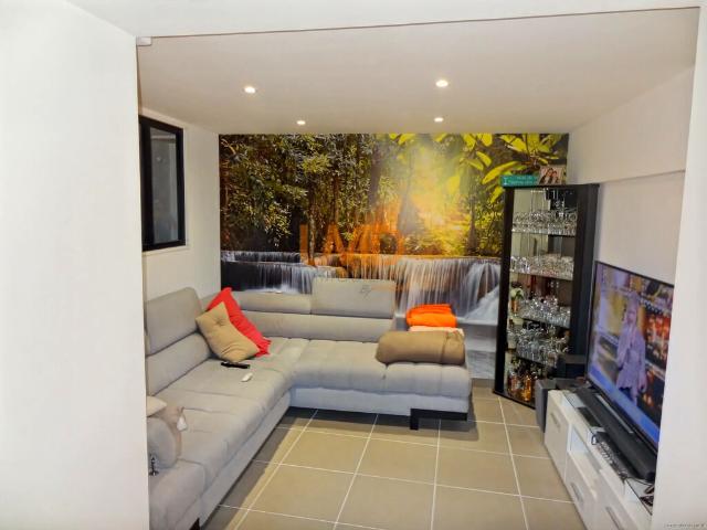Maison 6 pièces 120 m²