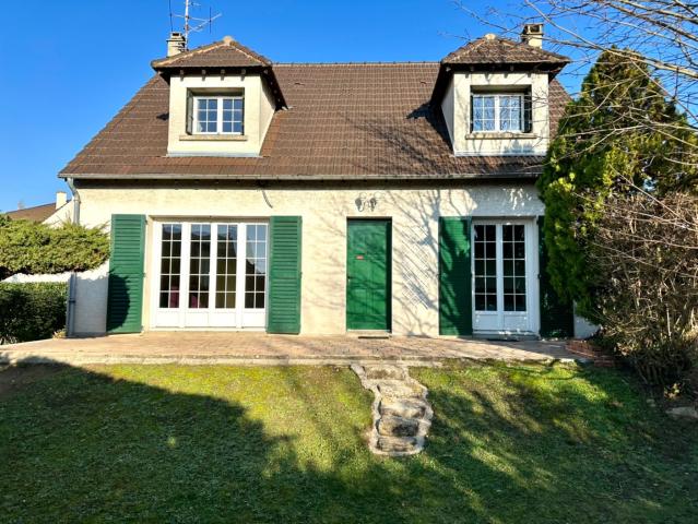 Maison 6 pièces 120 m²