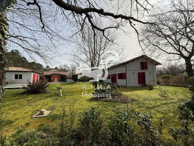 Maison 6 pièces 120 m²