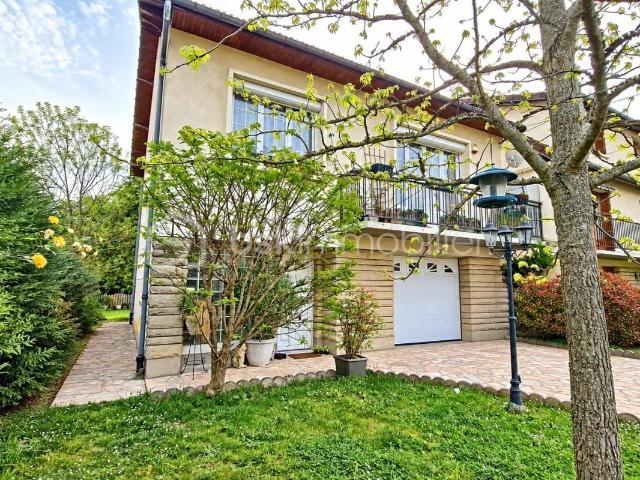 Maison 6 pièces 120 m²