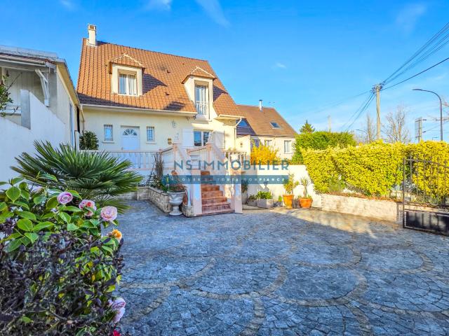 Maison 6 pièces 120 m²