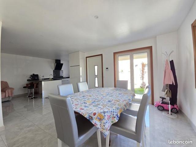 Maison 6 pièces 120 m²