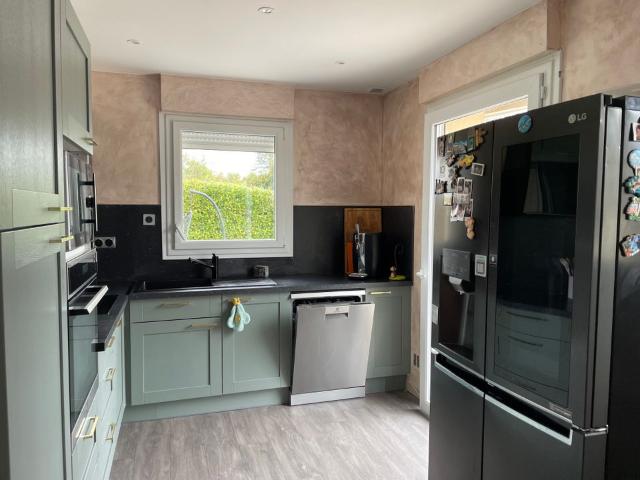 Maison 6 pièces, 120 m² à louer à Boulleville 27210