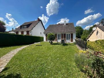 Maison 6 pièces 120 m² avec grand jardin arboré à Vert