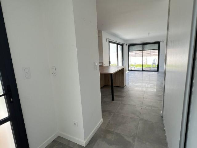 Maison 6 pièces – 120 m² environ à Séné ref: 39151