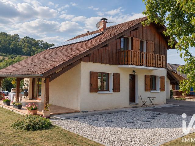 Maison 6 pièces 121 m²