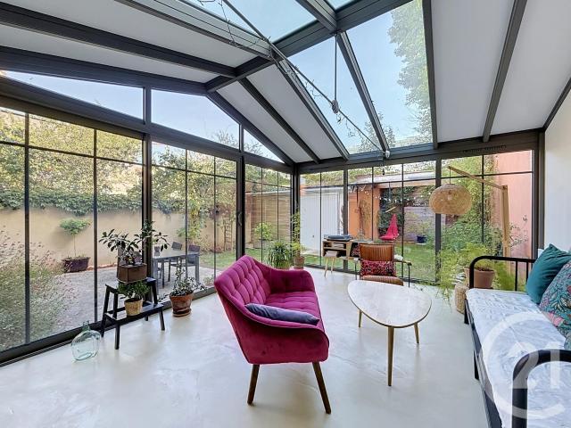 Maison 6 pièces 121 m²