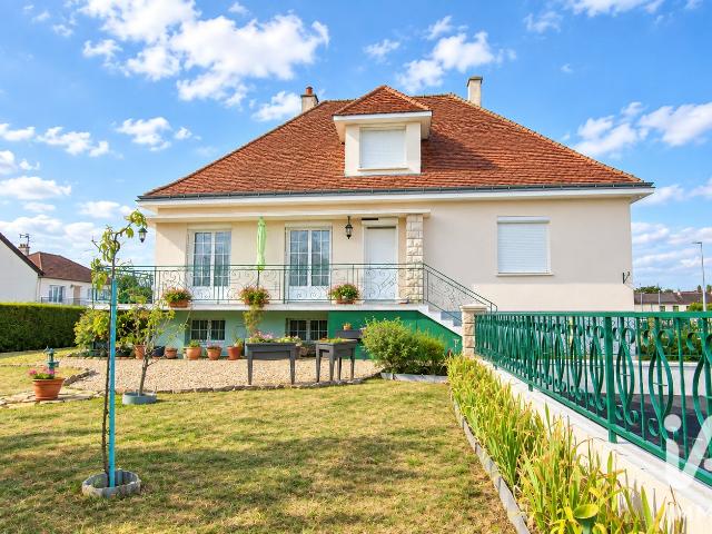 Maison 6 pièces 121 m²