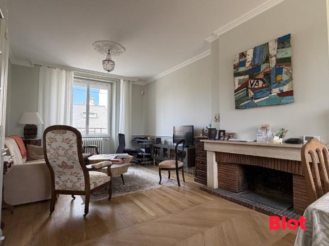 Maison 6 pièces 121 m²