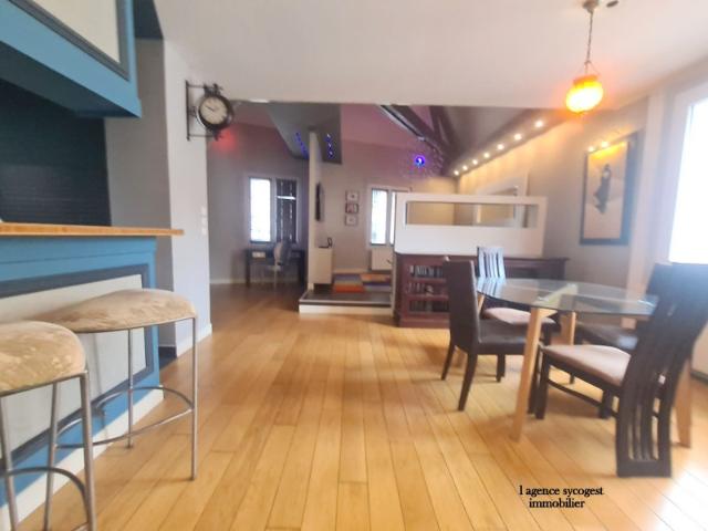 Maison 6 pièces 121 m²