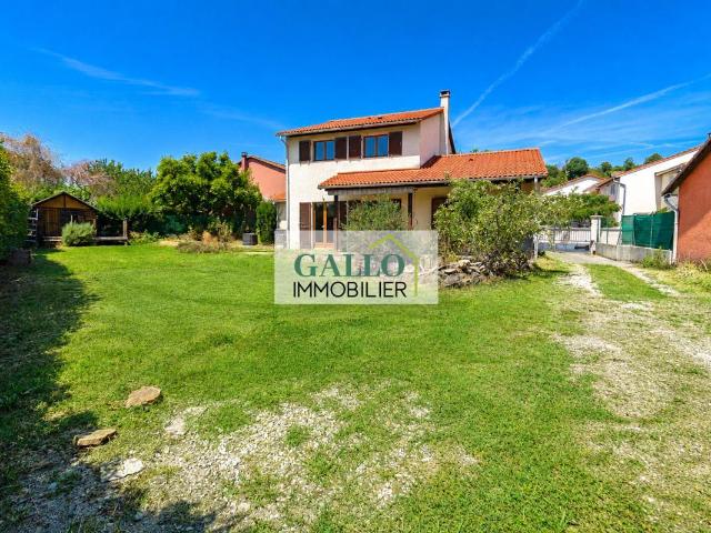 Maison 6 pièces 121 m²