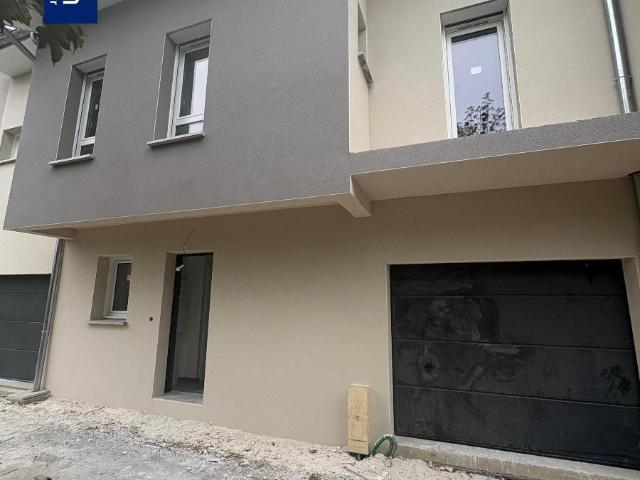 Maison 6 pièces 121 m²