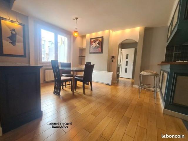 Maison 6 pièces 121 m²