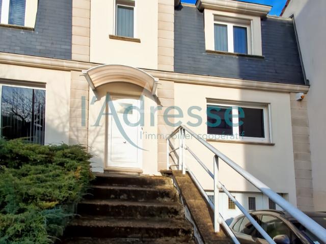 Maison 6 pièces 121 m²