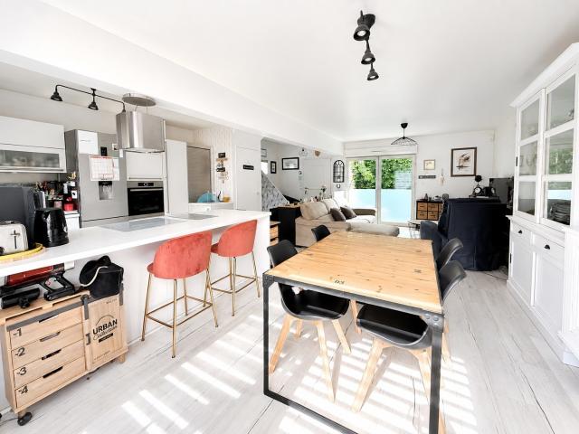 Maison 6 pièces 121 m²