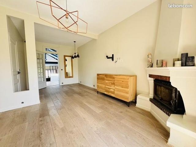 Maison 6 pièces 121 m²