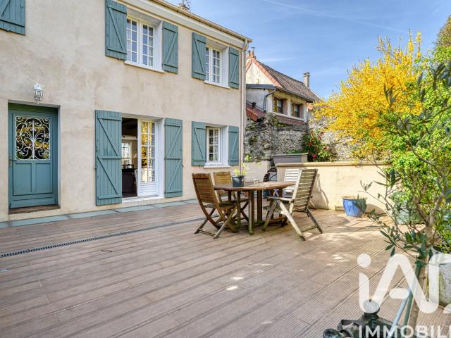 Maison 6 pièces 121 m²