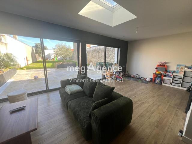 Maison 6 pièces 121 m²