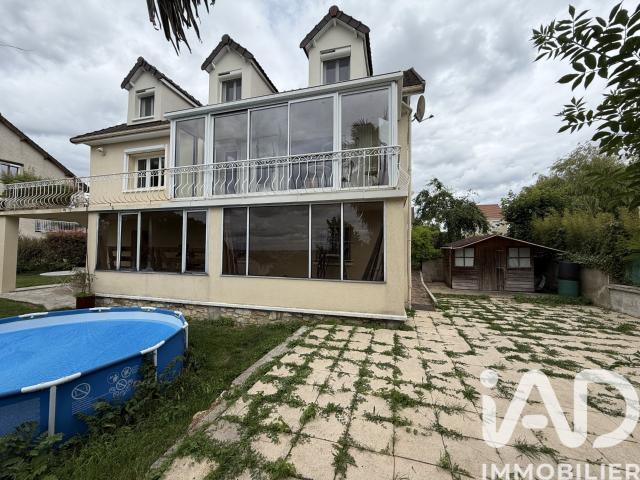 Maison 6 pièces 121 m²