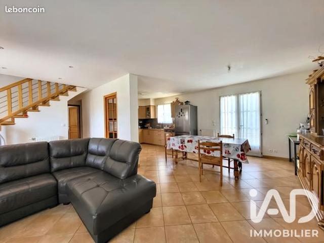Maison 6 pièces 122 m²