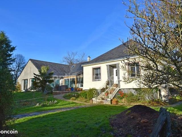 Maison 6 pièces 122 m²