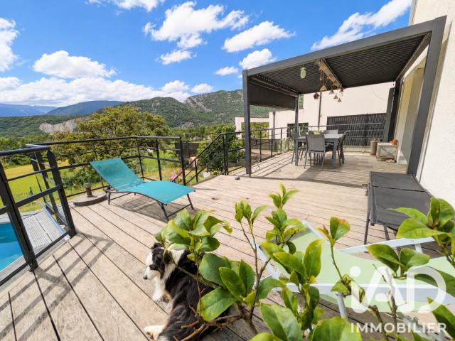 Maison 6 pièces 122 m²