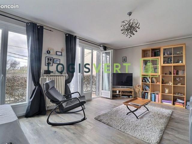 Maison 6 pièces 122 m²