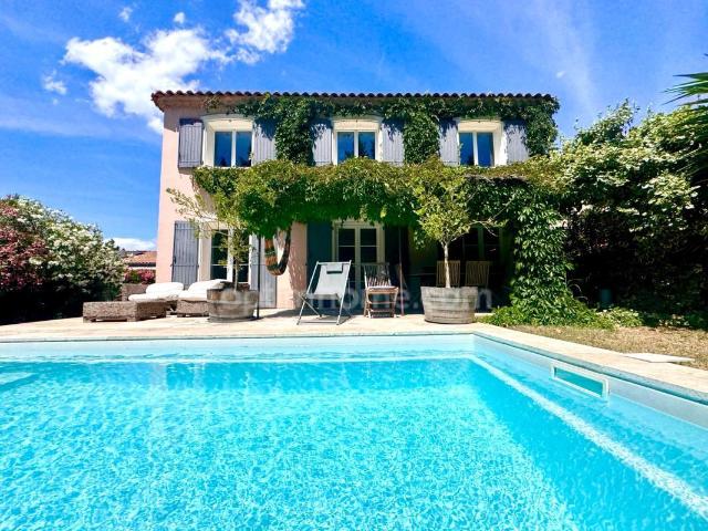 Maison 6 pièces 122 m²