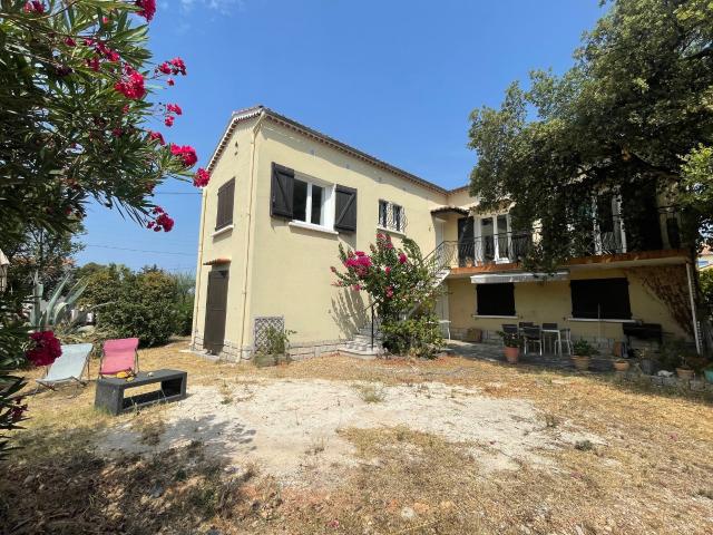 Maison 6 pièces 122 m²