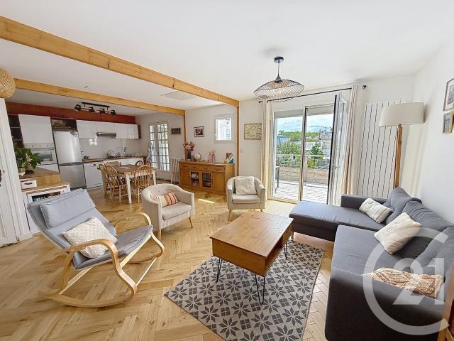 Maison 6 pièces 122 m²