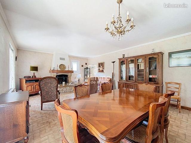 Maison 6 pièces 122 m²