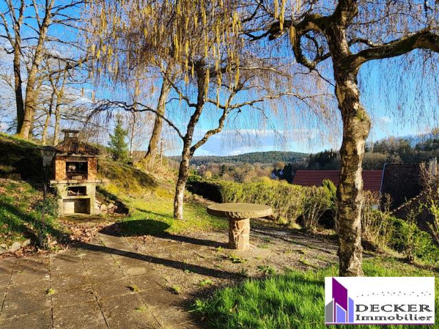 Maison 6 pièces, 122 m², combles aménageables, terrain de 14