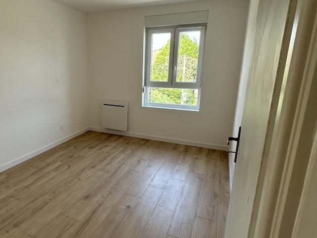 Maison 6 pièces, 122 m² à louer à Lecelles 59226