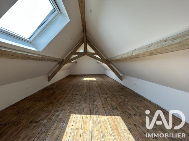 Maison 6 pièces, 122 m² à louer à Lecelles 59226