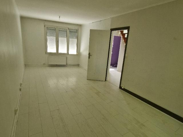 Maison 6 pièces, 122 m² à louer à Sézanne 51120