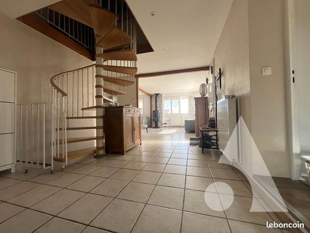 Maison 6 pièces 123 m²