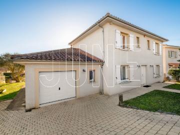 Maison 6 pièces 123 m²
