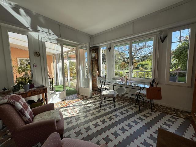 Maison 6 pièces 134 m2 + dépendance 17132 Meschers sur Giron. 134m² Meschers sur Gironde