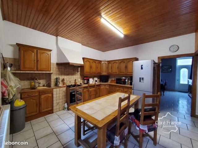 Maison 6 pièces 134 m²