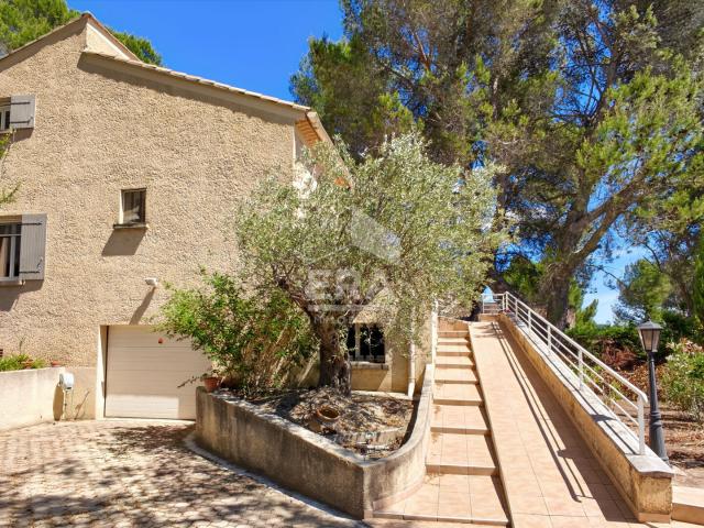 Maison 6 pièces 135 m²