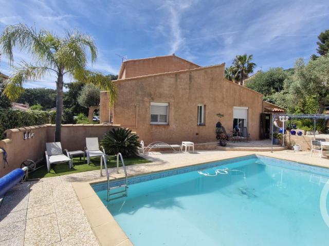 Maison 6 pièces 135 m²