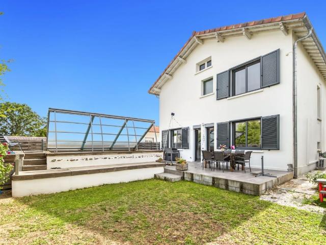 Maison 6 pièces 135 m²