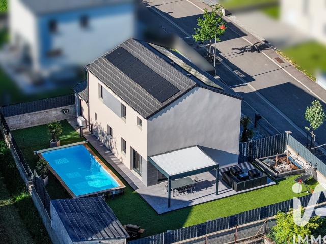 Maison 6 pièces 135 m²