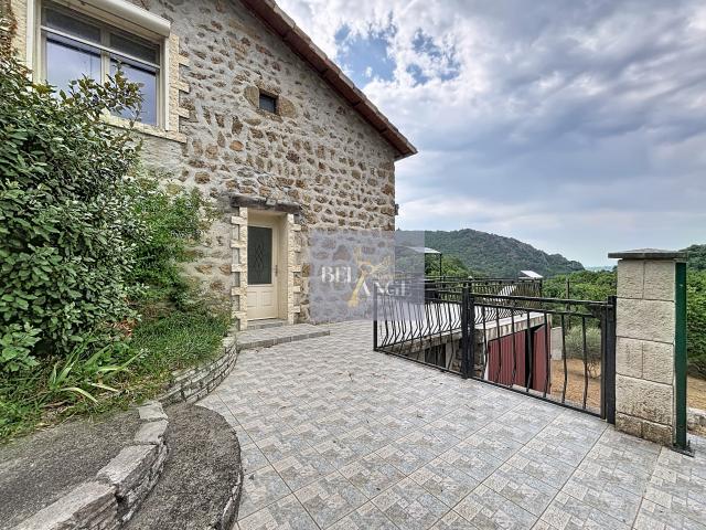 Maison 6 pièces 135 m²