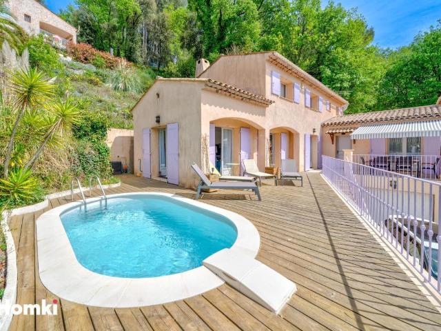 Maison 6 pièces 135 m²