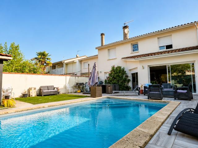 Maison 6 pièces 135 m²