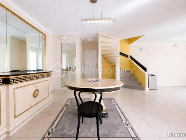Maison 6 pièces 135 m²