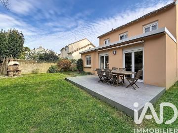 Maison 6 pièces 136 m²