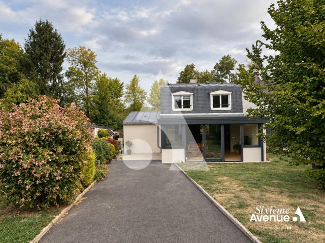 Maison 6 pièces 136 m²