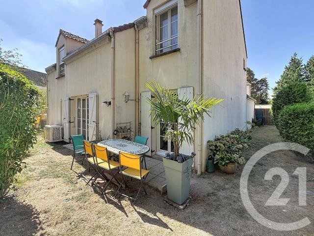 Maison 6 pièces 136 m²